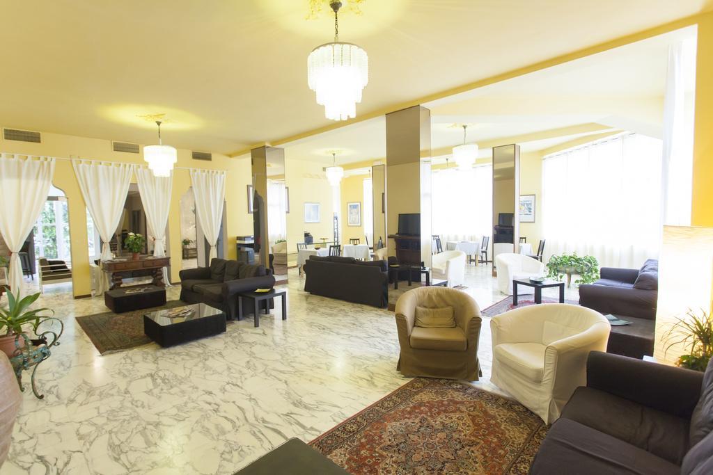Hotel Roma Сальсомаджоре-Терме Экстерьер фото